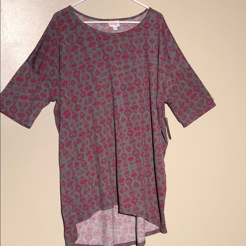 LuLaRoe Irma Tunic